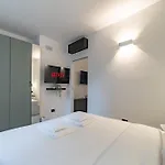 شقة 9 Min Walk From Porta Nuova, Design And Elegance ميلان