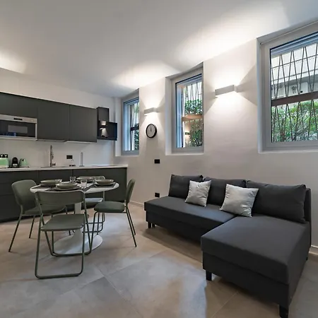 9 Min Walk From Porta Nuova, Design And Elegance شقة ميلان